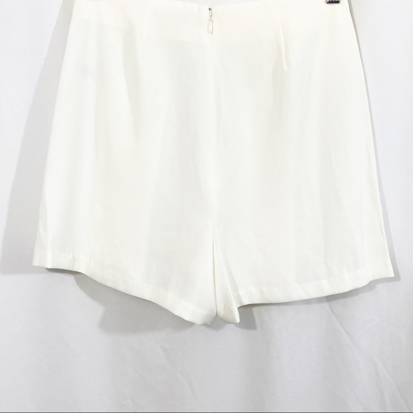 NEW Cupcakes and Cashmere Rummer Lace Up Shorts - Picture 8 of 12